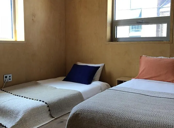 A House 3* Seoul