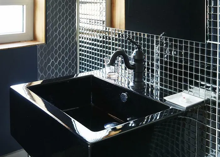 A House Guest house 3*